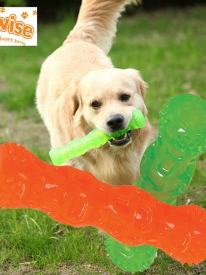 Pawise Sesli Çubuk Köpek Oyuncağı 18 cm