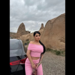 Madonna Yaka Bol Paça Pantolonlu Takım Pembe (Beden: S) - Görsel 4