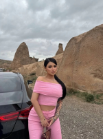 Madonna Yaka Bol Paça Pantolonlu Takım Pembe (Beden: L) - Görsel 6