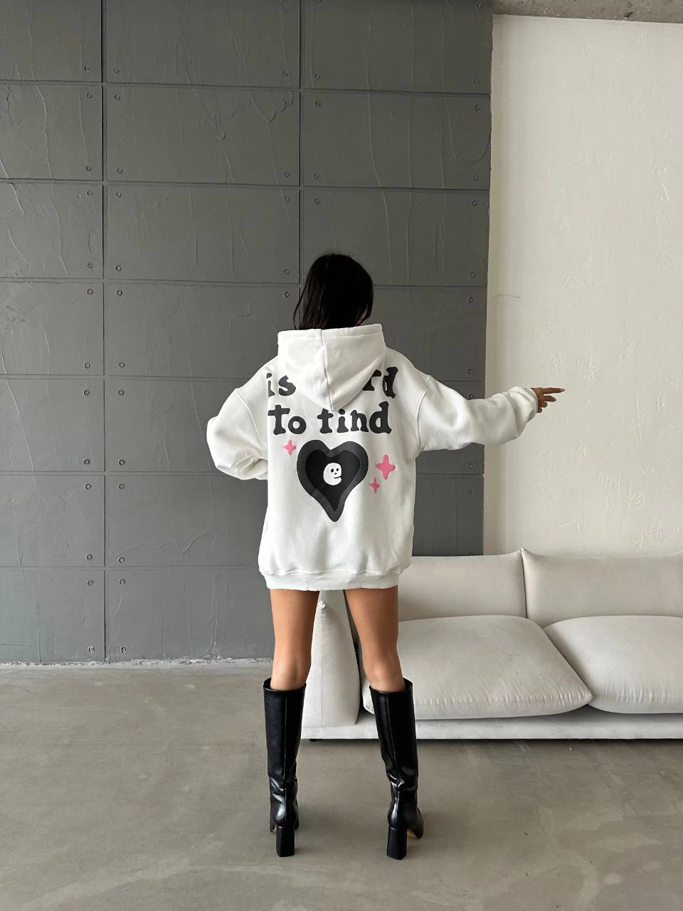 1233742_6855841e256d1-63869255-sw960sh1280.png 3 İplik Şardonlu Oversize True Baskılı Sweat Beyaz (Beden: M) - Görsel 2