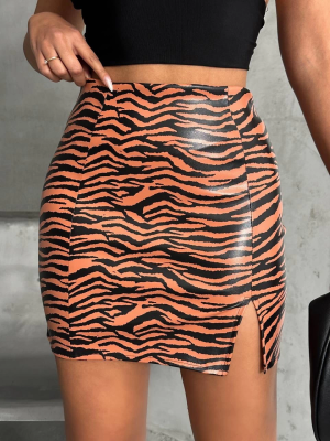 Tek Yırtmaçlı Zebra Desenli Deri Etek Kahvesiyah W24475-S (Beden: L)
