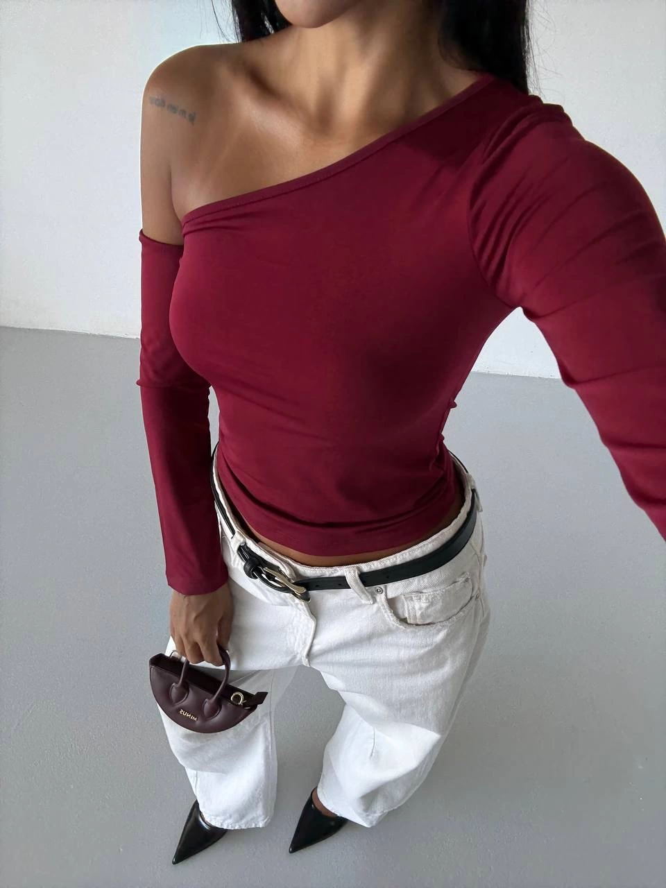 1234397_omuz-detayli-kollu-bluz-bordo-f2336-67436843-sw960sh1280.png Omuz Detaylı Kollu Bluz Bordo F2336 (Beden: S) - Görsel 2