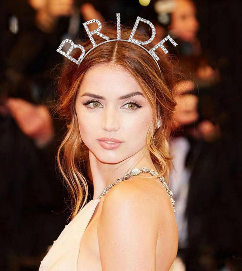 1221137_mega-boy-kristal-tasli-gumus-bride-tac-gelin-taci-20x21-cm-resim-4569.jpg Bekarlığa Veda Mega Boy Kristal Taşlı Gümüş Bride Taç Gelin Tacı 20X21 cm - Görsel 1