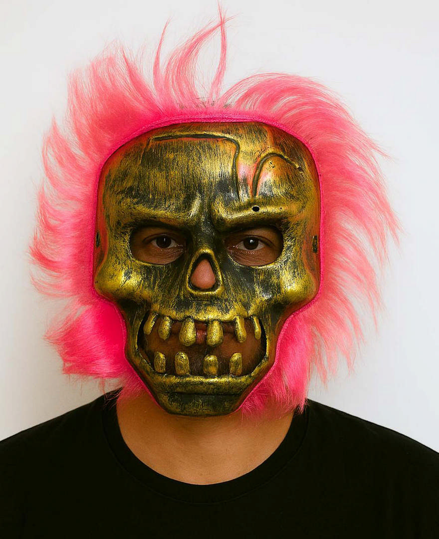 1221426_wild-skull-bakir-kafatasi-pembe-sacli-iskelet-maske-resim-5124.jpg Wild Skull - Bakır Kafatası Pembe Saçlı İskelet Maske - Görsel 1