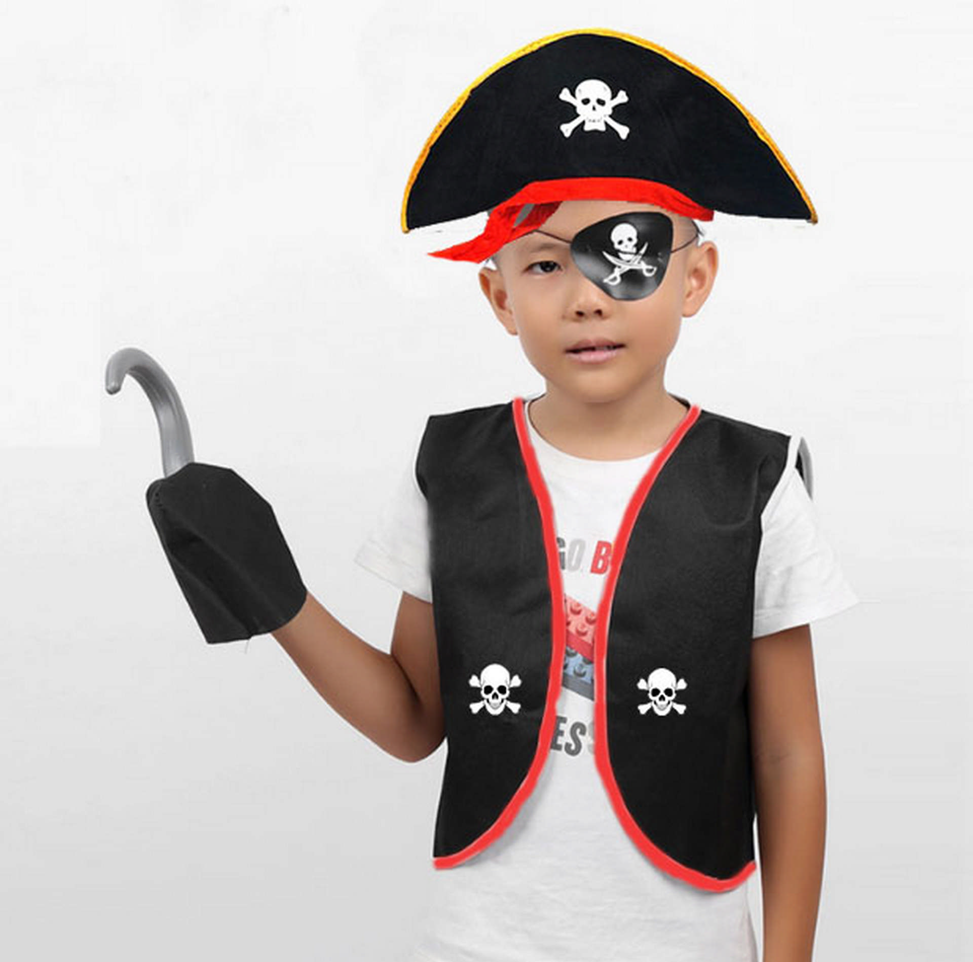 1222054_Korsan-Yelek-Sapka-Kanca-M-resim-3943.jpg Korsan Yelek + Şapka + Kanca + Maske Çocuk Boy 4-6 Yaş - Görsel 1