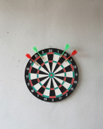 17 İnç Profesyonel Dart Tahtası Dayanıklı Yapı ve 4 Metal Dart Oku - Görsel 5