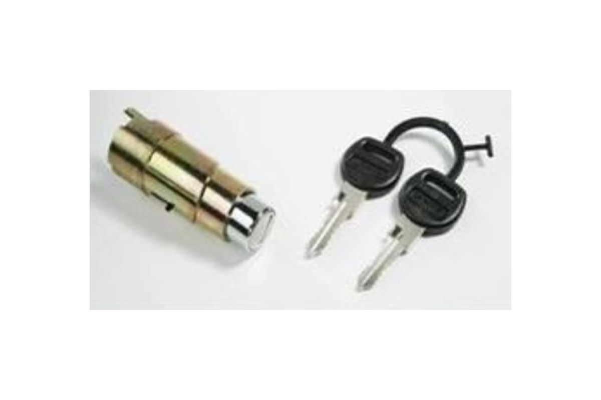 1815610_21619_764992752.jpg BAGAJ KİLİT (TOFAŞ M131 ESKİ MODEL) - Görsel 1